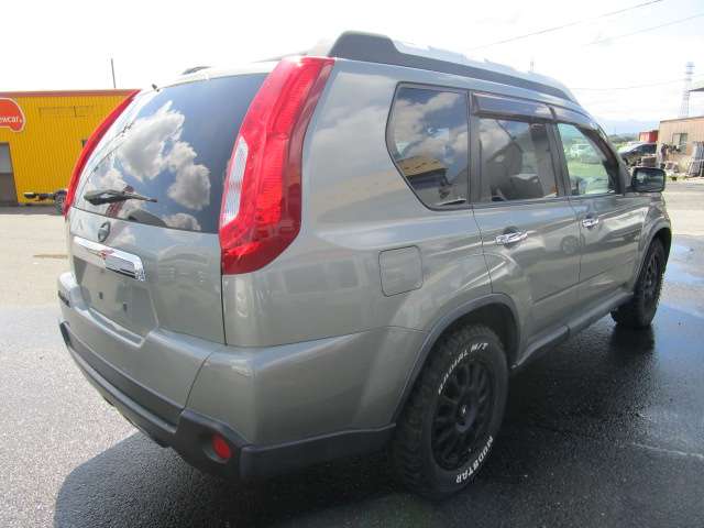 日産 エクストレイル ２．０ ２０ＸＴ ４ＷＤ H23年 () 99