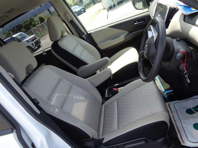 日産 セレナ １．２ Ｅ－ＰＯＷＥＲ ハイウェイスター Ｖ R4年 () 99