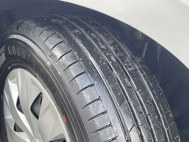 トヨタ ヴォクシー ２．０ Ｘ Ｃパッケージ H26年 (関東) 99