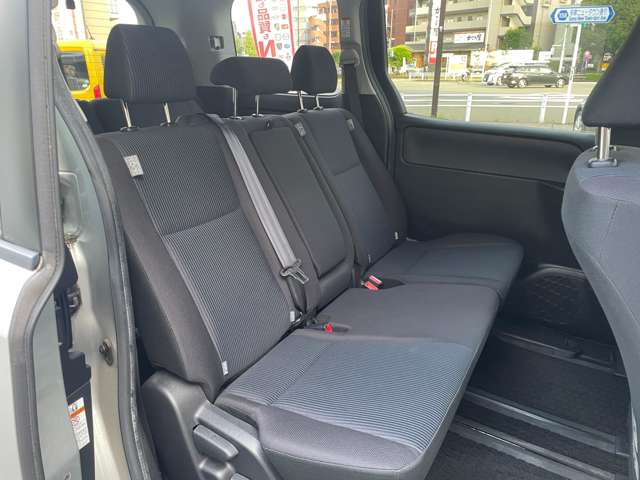 トヨタ ヴォクシー ２．０ Ｘ Ｃパッケージ H26年 (関東) 99