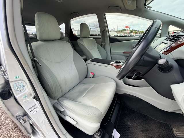 トヨタ プリウスΑ １．８ Ｇ H24年 () 99