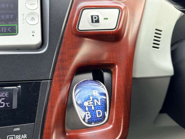 トヨタ プリウスΑ １．８ Ｇ H24年 () 99