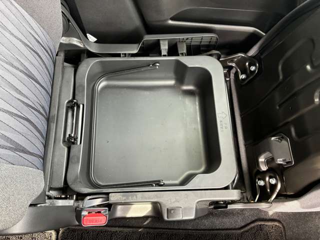 スズキ ソリオ １．２ Ｇ ４ＷＤ R3年 () 99