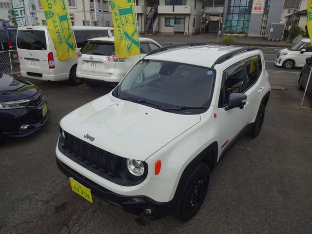 ジープ レネゲード トレイルホーク ４ＷＤ H28年 (東北) 99