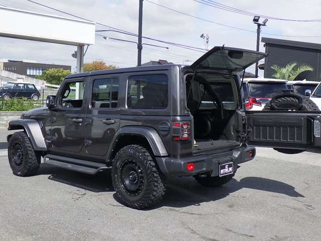 ジープ ラングラー　アンリミテッド アンリミテッド サハラ ３．６Ｌ ４ＷＤ R1年 () 99