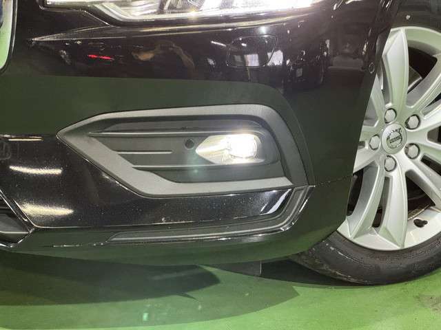 ボルボ Ｖ６０ Ｔ５　モメンタム R1年 (関東) 99