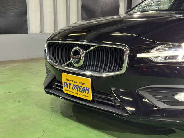 ボルボ Ｖ６０ Ｔ５　モメンタム R1年 (関東) 99