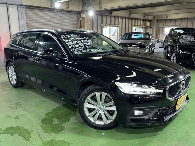 ボルボ Ｖ６０ Ｔ５　モメンタム R1年 (関東) 99