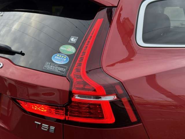ボルボ Ｖ６０ Ｔ５　インスクリプション R1年 (関東) 99
