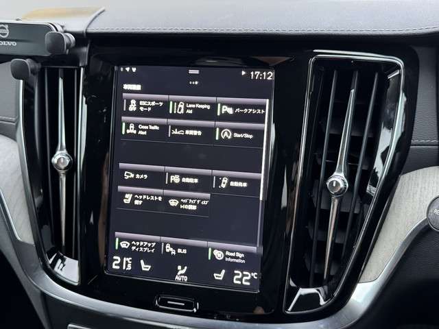 ボルボ Ｖ６０ Ｔ５　インスクリプション R1年 (関東) 99