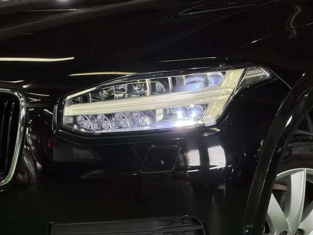 ボルボ ＸＣ９０ Ｔ５ ＡＷＤ モメンタム ４ＷＤ H29年 (関東) 99