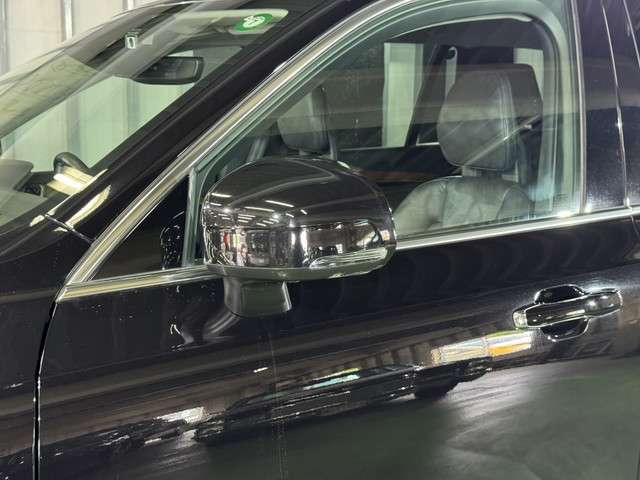 ボルボ ＸＣ９０ Ｔ５ ＡＷＤ モメンタム ４ＷＤ H29年 (関東) 99