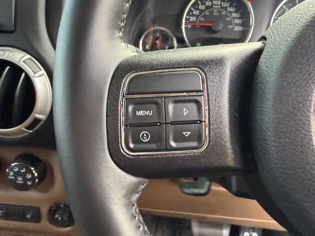 ジープ ラングラー　アンリミテッド アンリミテッド サハラ ４ＷＤ H30年 (関東) 99