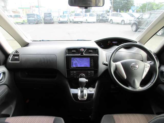 日産 セレナ ２．０ ハイウェイスター Ｖセレクション＋ＳＡＦＥＴＹ Ｓ－ＨＹＢＲＩＤ H28年 (関東) 99