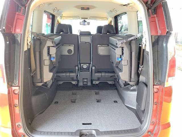 日産 セレナ ２．０ ハイウェイスター Ｖセレクション H29年 () 99