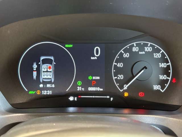ホンダ ヴェゼル １．５ Ｅ：ＨＥＶ ＲＳ R8年 (近畿) 99