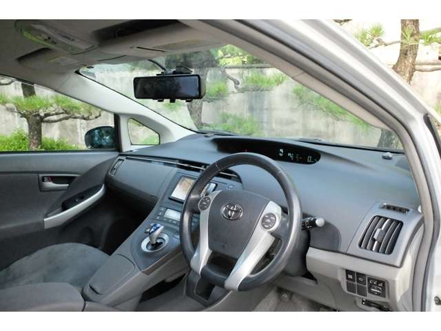 トヨタ プリウス １．８ Ｇ ツーリングセレクション H21年 (近畿) 99