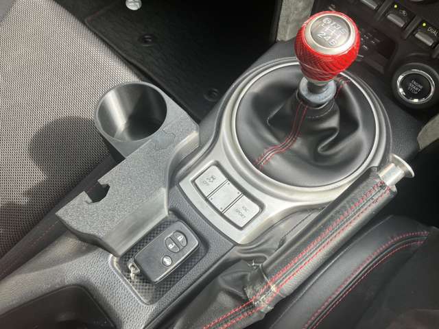 トヨタ ８６ ２．０ ＧＴ H25年 () 99