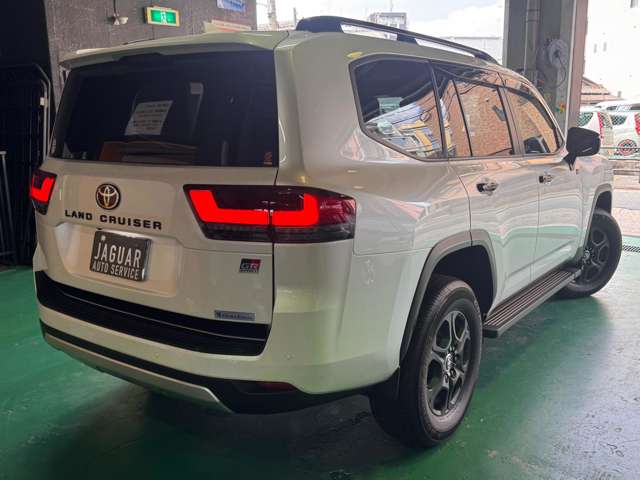 トヨタ ランドクルーザー ３．３ ＧＲスポーツ ディーゼルターボ ４ＷＤ R6年 (近畿) 99