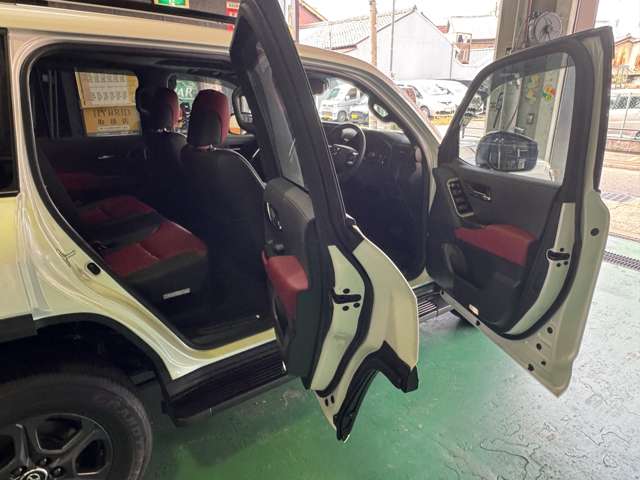 トヨタ ランドクルーザー ３．３ ＧＲスポーツ ディーゼルターボ ４ＷＤ R6年 (近畿) 99