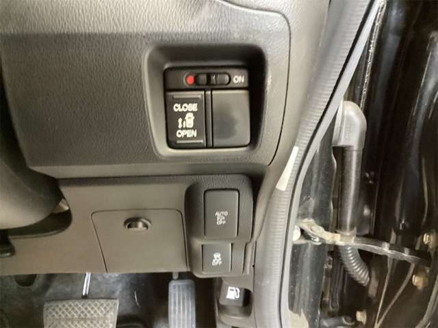 ホンダ Ｎ　ＢＯＸ ６６０ カスタムＧ Ｌパッケージ H29年 (近畿) 99