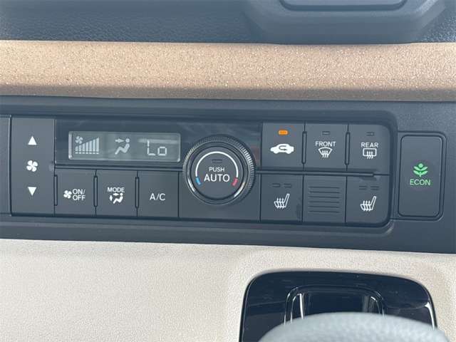 ホンダ Ｎ　ＢＯＸ ６６０ R8年 (近畿) 99