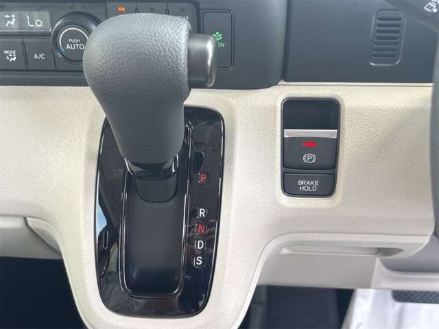 ホンダ Ｎ　ＢＯＸ ６６０ R8年 (近畿) 99