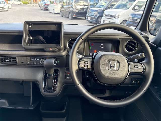 ホンダ Ｎ　ＢＯＸ カスタム ６６０ ターボ R8年 (近畿) 99