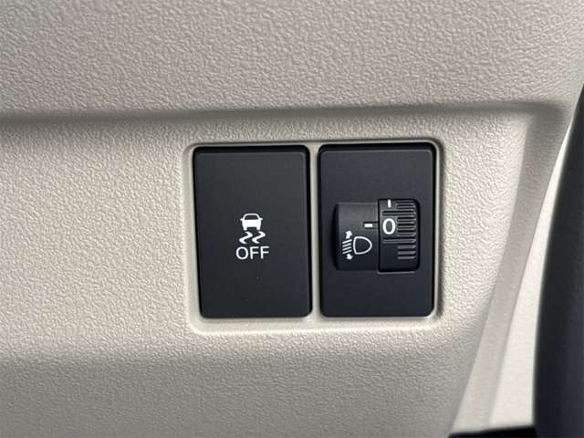 ホンダ Ｎ　ＢＯＸ ６６０ R8年 (近畿) 99
