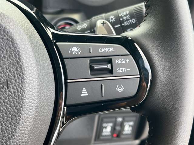 ホンダ Ｎ　ＢＯＸ カスタム ６６０ ターボ ブラック スタイル R8年 (近畿) 99