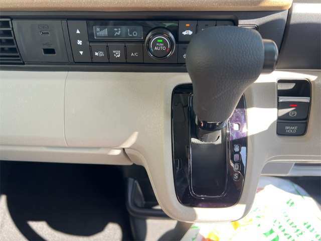 ホンダ Ｎ　ＢＯＸ ６６０ R8年 (近畿) 99