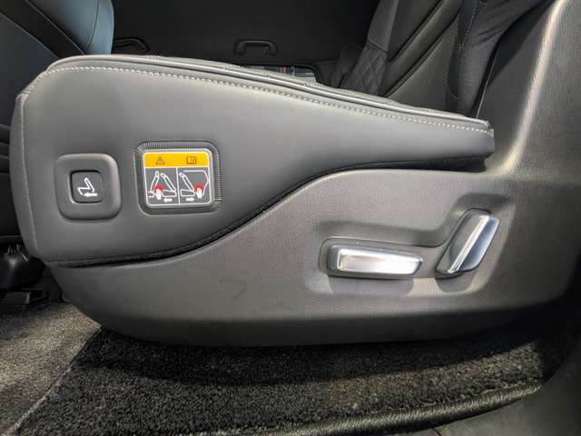 マツダ ＣＸ−８ ２．２ ＸＤ エクスクルーシブ モード ディーゼルターボ ４ＷＤ R5年 () 99