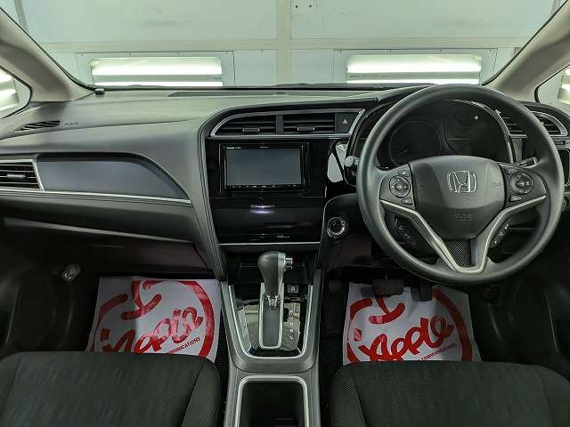 ホンダ シャトル １．５ Ｇ ホンダセンシング ４ＷＤ R1年 () 99