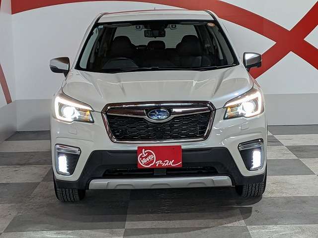 スバル フォレスター　ハイブリッド ２．０ アドバンス ４ＷＤ R1年 () 99