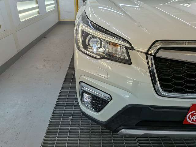 スバル フォレスター　ハイブリッド ２．０ アドバンス ４ＷＤ R1年 () 99