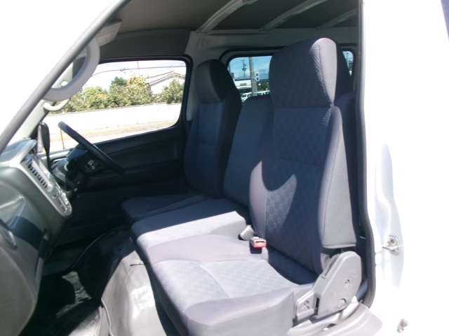 日産 キャラバンバン ３．０ ＤＸ ロングボディ ディーゼルターボ ４ＷＤ H21年 (東北) 99