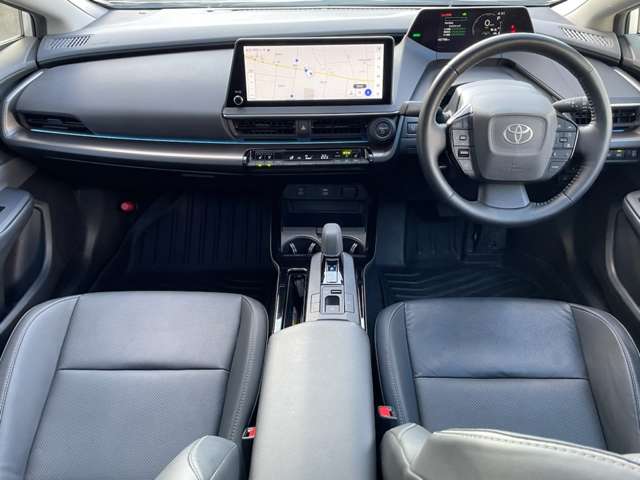 トヨタ プリウス ２．０ Ｚ Ｅ－ＦＯＵＲ ４ＷＤ R5年 (関東) 99