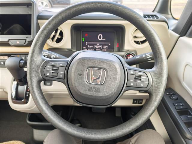 ホンダ Ｎ　ＢＯＸ ６６０ ４ＷＤ R8年 (関東) 99
