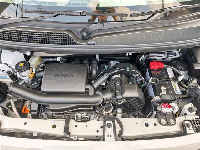 ホンダ Ｎ　ＢＯＸ ６６０ ４ＷＤ R8年 (関東) 99