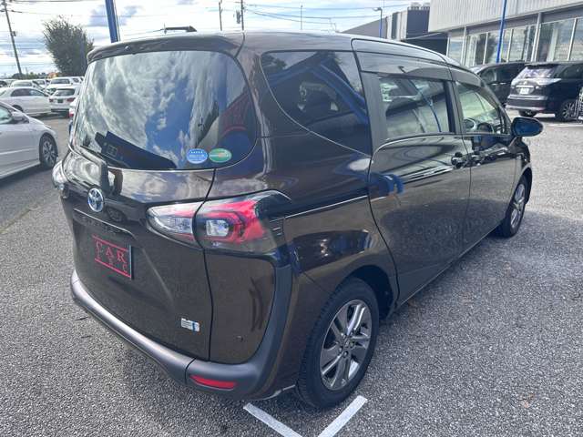 トヨタ シエンタ　ハイブリッド ハイブリッド １．５ Ｇ クエロ R1年 () 99