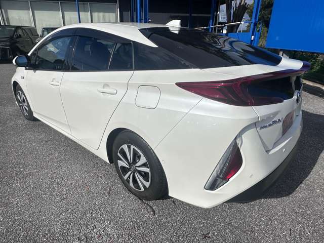 トヨタ プリウスＰＨＶ １．８ Ａ H29年 () 99