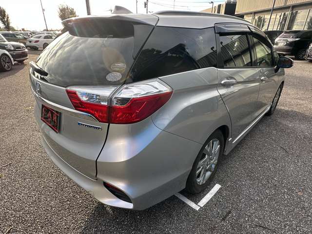 ホンダ シャトル １．５ ハイブリッド Ｚ H28年 () 99