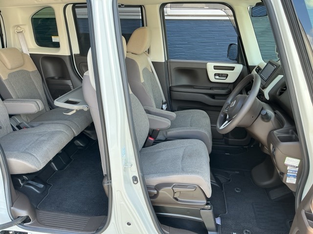 ホンダ Ｎ　ＢＯＸ ６６０ ＥＸ R4年 (近畿) 99