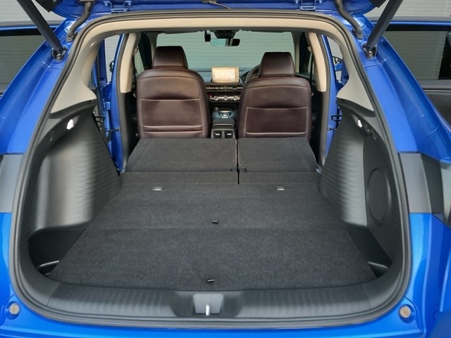 ホンダ ＺＲ－Ｖ ２．０ Ｅ：ＨＥＶ Ｚ R5年 (近畿) 99