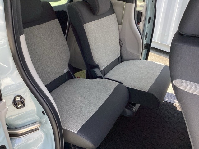 ホンダ Ｎ　ＢＯＸ ６６０ ファッションスタイル ２トーン R7年 (近畿) 99