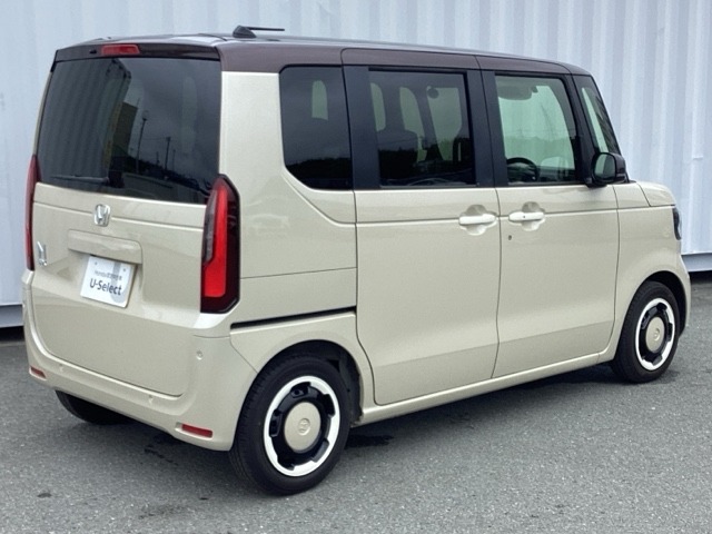 ホンダ Ｎ　ＢＯＸ ６６０ ファッションスタイル ２トーン R7年 (近畿) 99