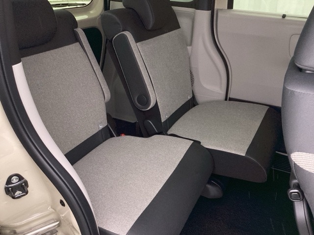 ホンダ Ｎ　ＢＯＸ ６６０ ファッションスタイル ２トーン R7年 (近畿) 99