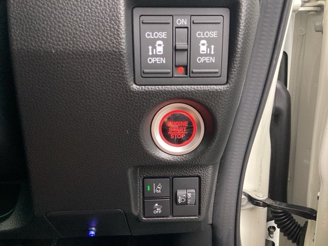 ホンダ Ｎ　ＢＯＸ カスタム ６６０ ＥＸ R4年 () 99