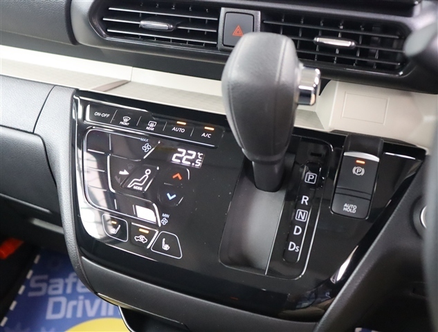 三菱 デリカ　ミニ ６６０ Ｔ プレミアム ４ＷＤ R6年 (関東) 99