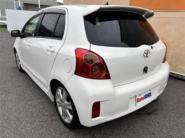 トヨタ ヴィッツ １．５ ＲＳ H22年 (東海) 99